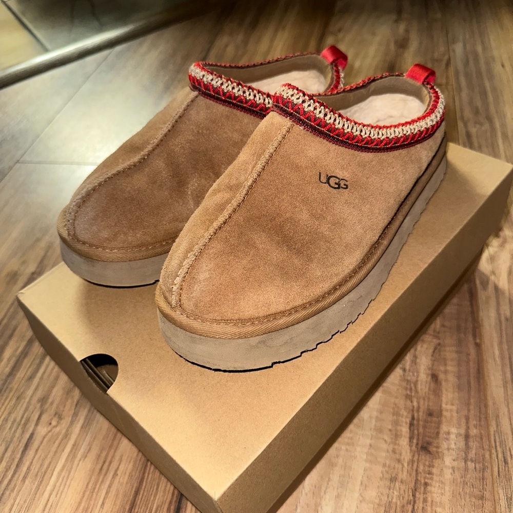UGG Tazz Tan Slip-On Shoes with Red Accents